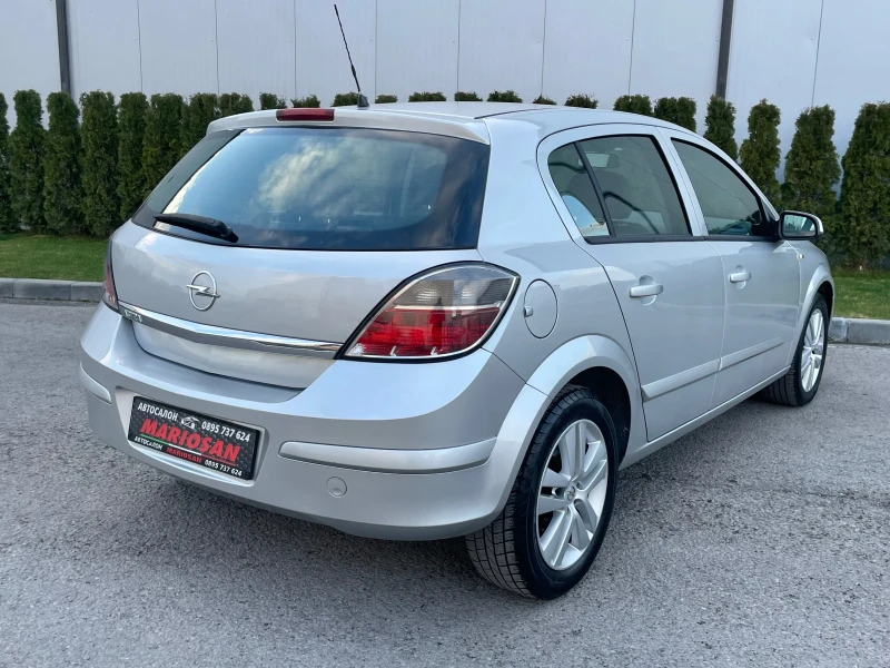 Opel Astra 1.7 CDTI 2007.г/101 Коня/189000 Хил.км/Италия , снимка 4 - Автомобили и джипове - 53076243