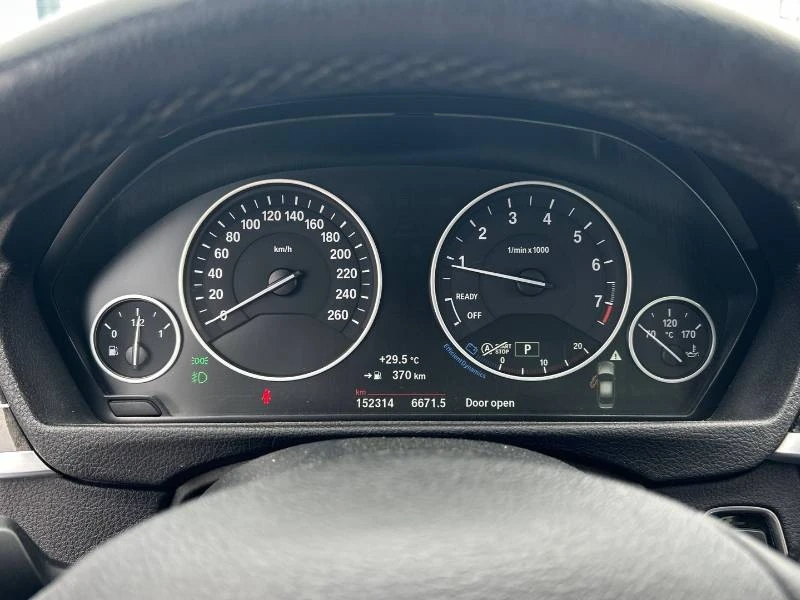 BMW 330 * xDrive * 2 ����� * ���������� ����� * CARFAX | Mobile.bg � ����������� 10