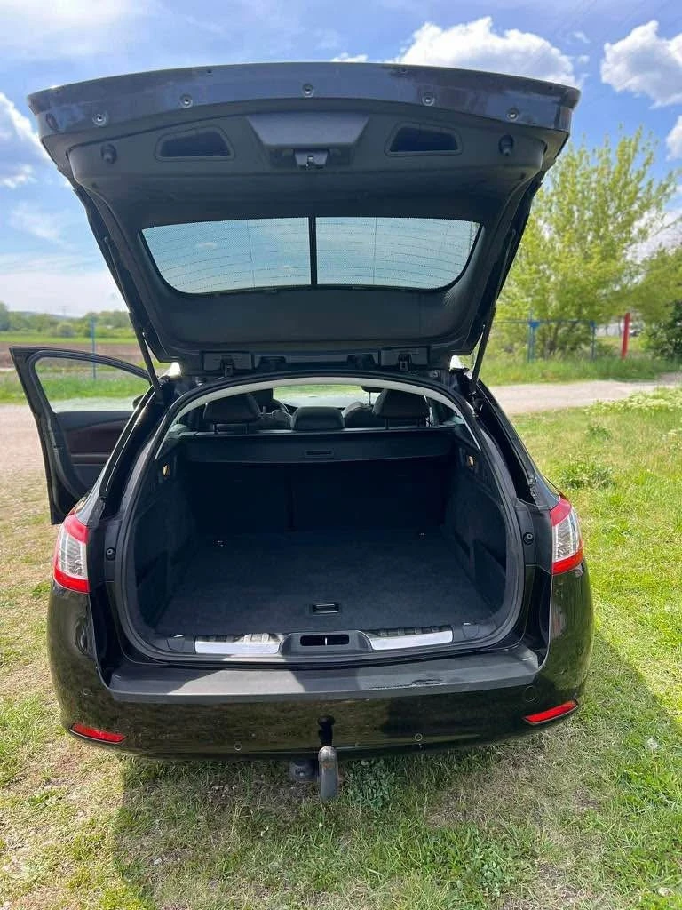 Peugeot 508 РЕГИСТРИРАНА, всичко платено , снимка 4 - Автомобили и джипове - 55877696
