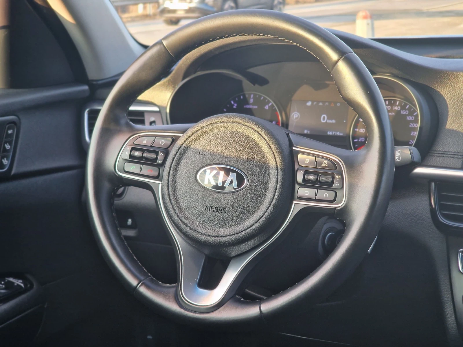Kia Optima 1.7 CRDI | Mobile.bg — изображение 12