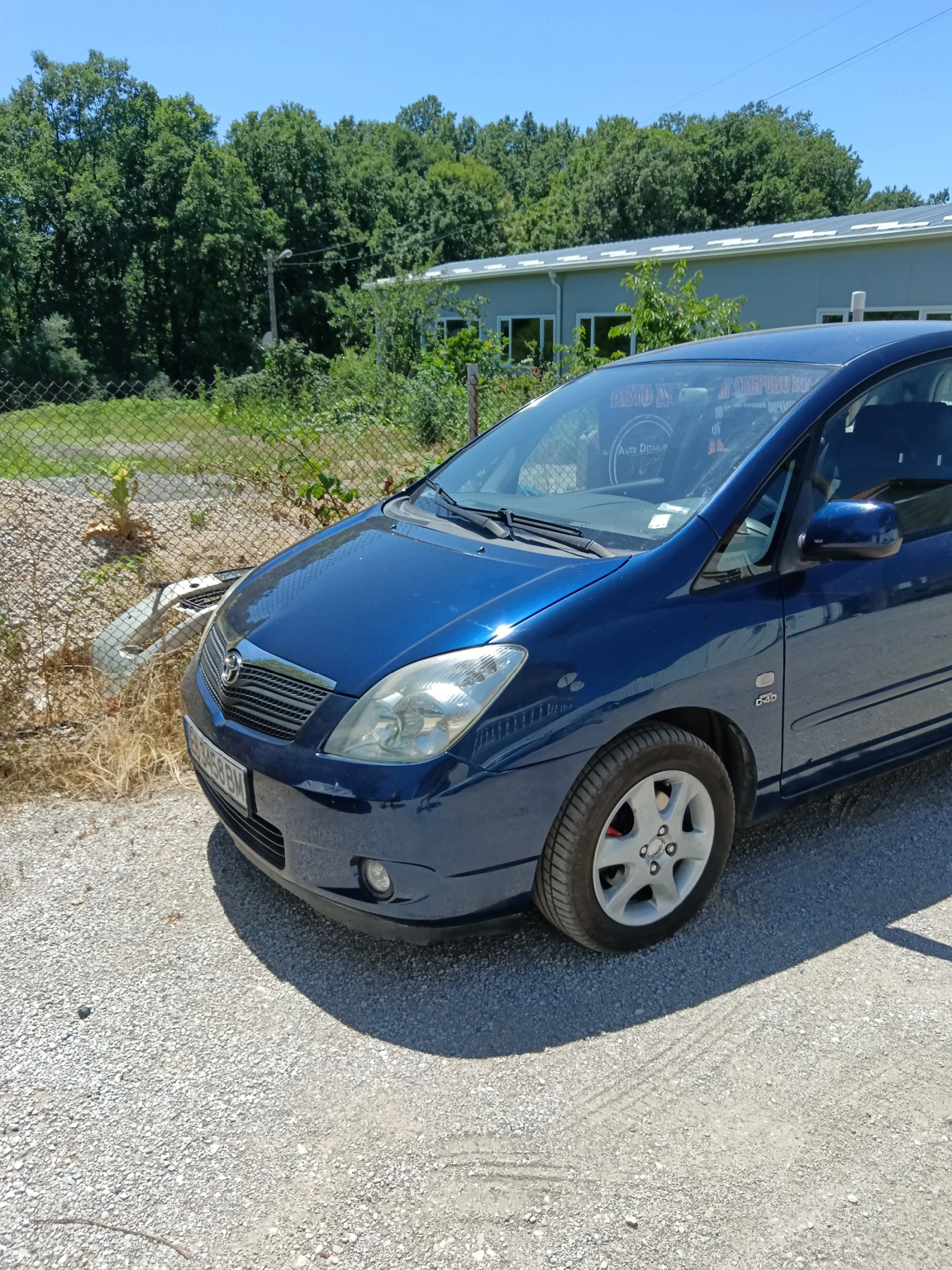 Toyota Corolla verso D4D - изображение 3