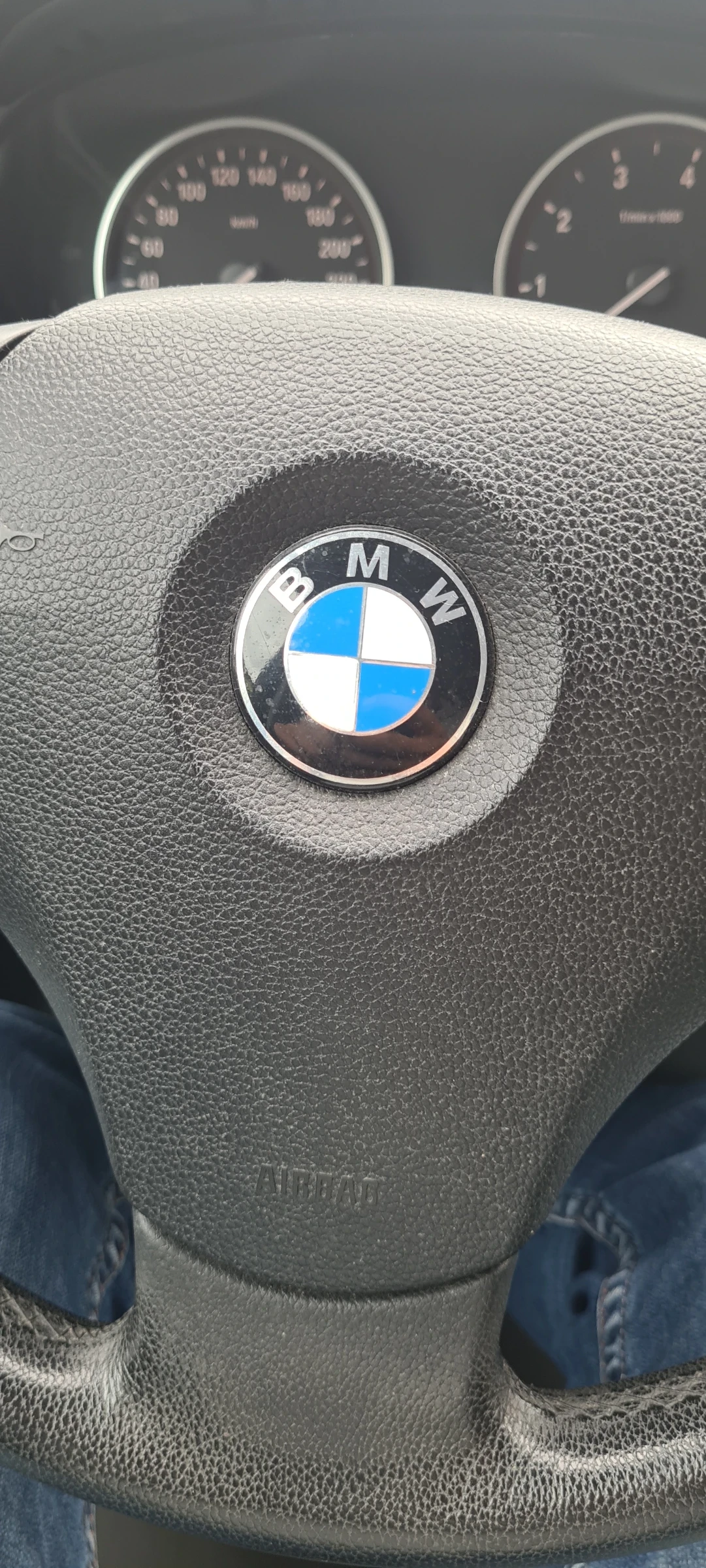 BMW 525 E60  - изображение 5