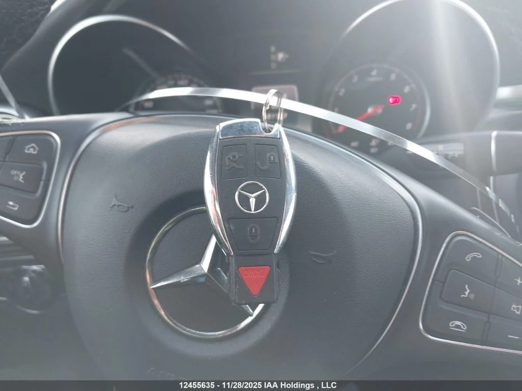 Mercedes-Benz C 300 * 4MATIC * CARFAX * ��� ������������ ������ | Mobile.bg � ����������� 11