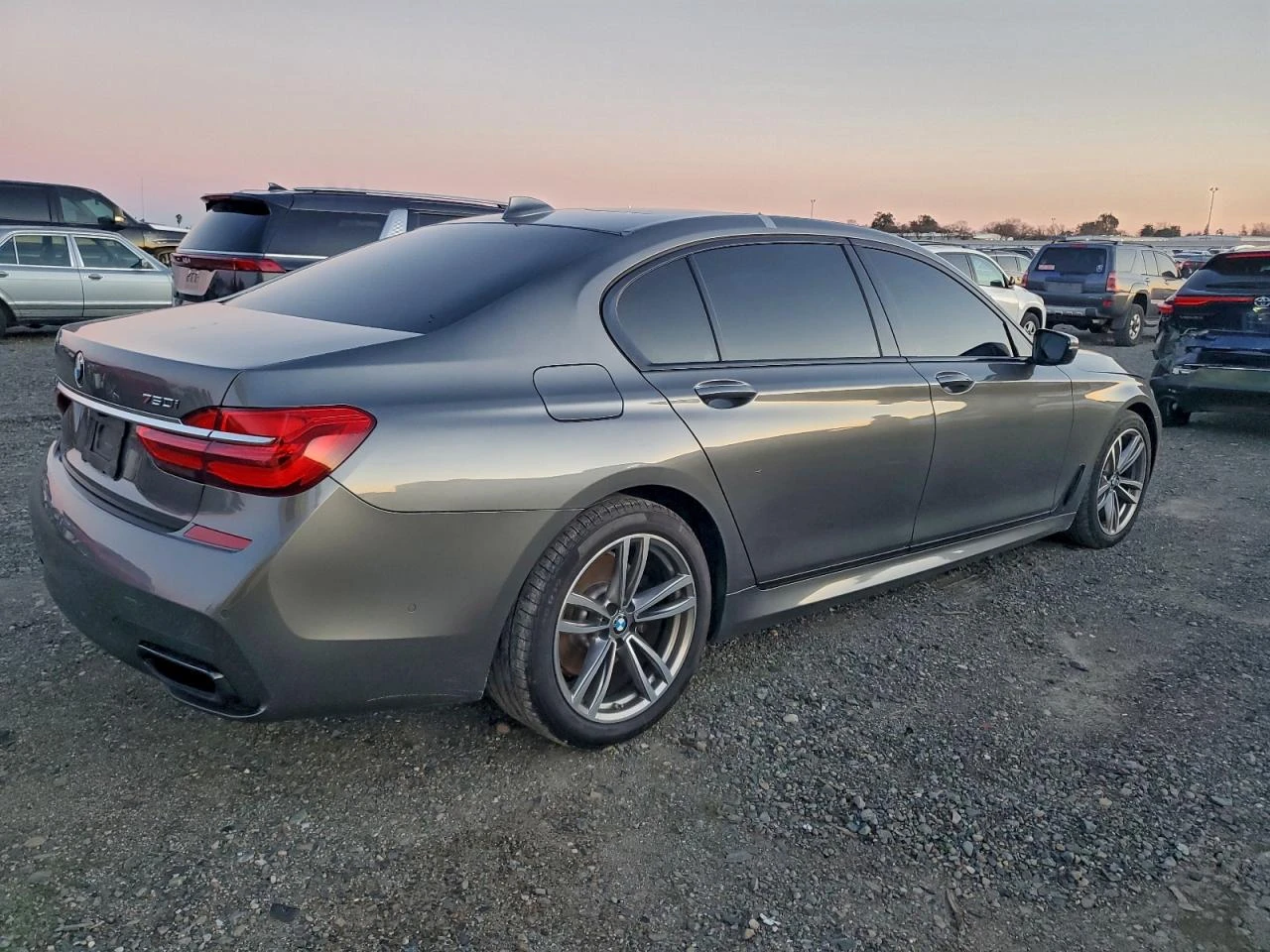 BMW 750 4.4l I | Mobile.bg � ����������� 3