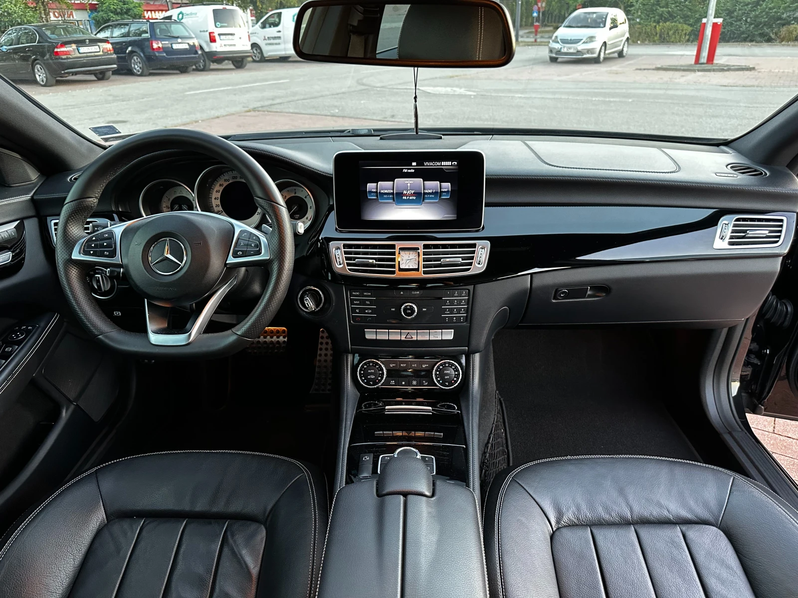 Mercedes-Benz CLS 350 FaceLift 9G AMG 4Matic, снимка 11 - Автомобили и джипове - 53841034