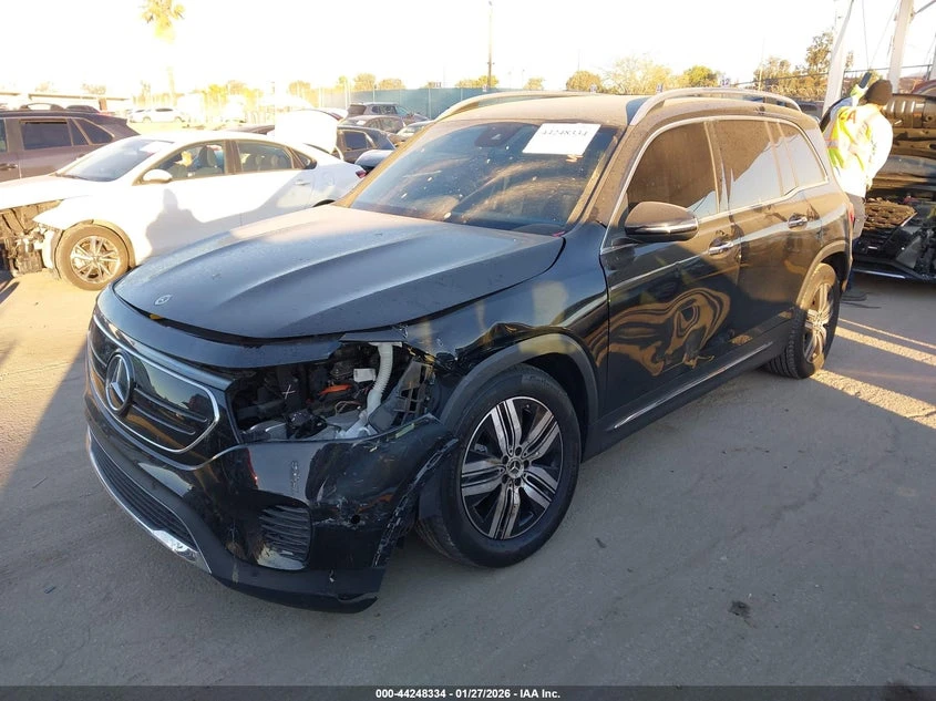 Mercedes-Benz EQB 300 Suv 4Matic, снимка 2 - Автомобили и джипове - 53911307