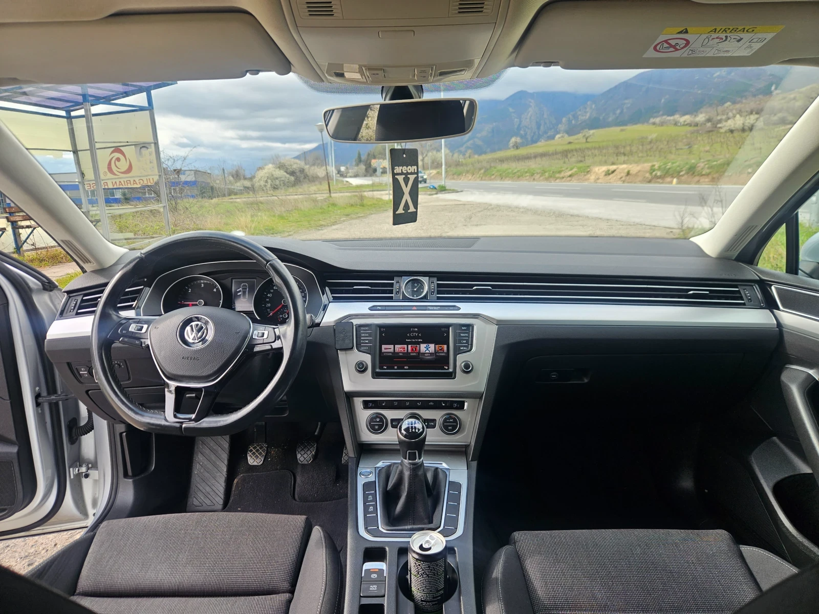 VW Passat 2.0Tdi 4MOTION ТОП, снимка 12 - Автомобили и джипове - 54007257