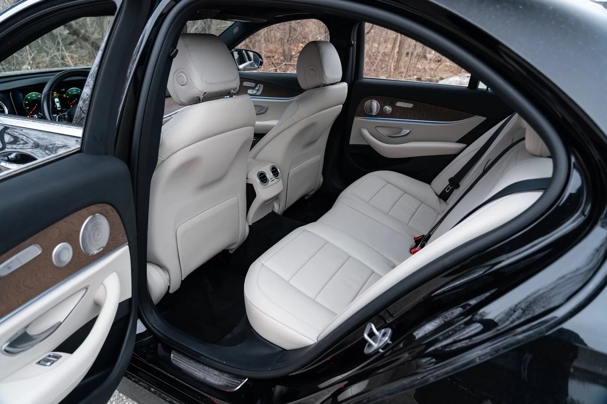 Mercedes-Benz E 450 ПОДГРЕВ * BURMESTER * ДИСТРОНИК * CAR FAX * , снимка 9 - Автомобили и джипове - 54169392