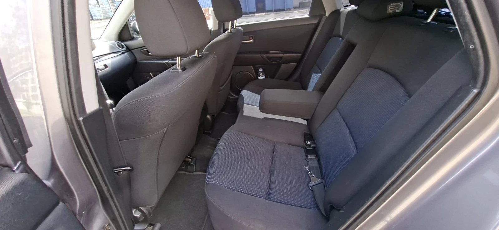 Mazda 3 1.6 i | Mobile.bg � ����������� 10