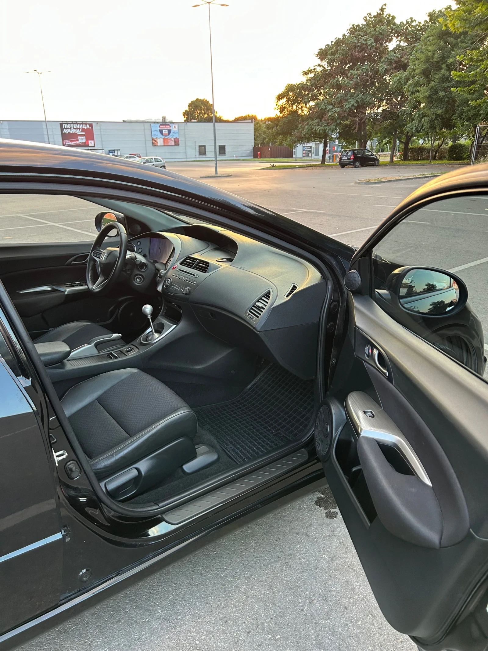 Honda Civic, снимка 9 - Автомобили и джипове - 55080031