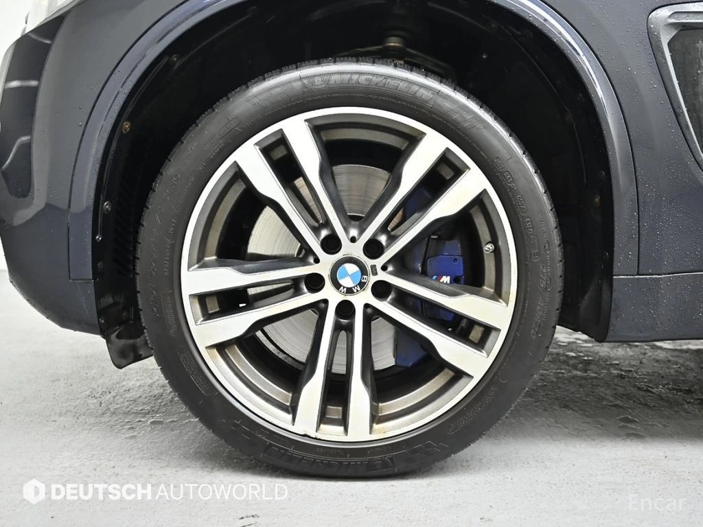 BMW X5M * ФИКСИРАНА ЦЕНА ДО БЪЛГАРИЯ * АВТОКРЕДИТ, снимка 6 - Автомобили и джипове - 55398748