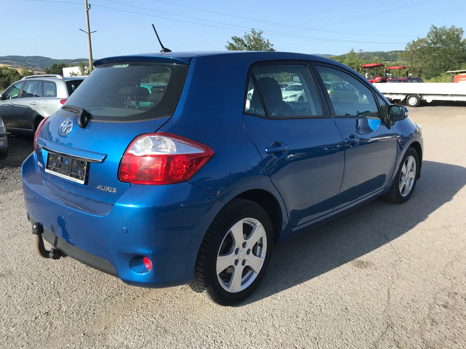Toyota Auris 1.6VALVEMATIK, снимка 14 - Автомобили и джипове - 55425074