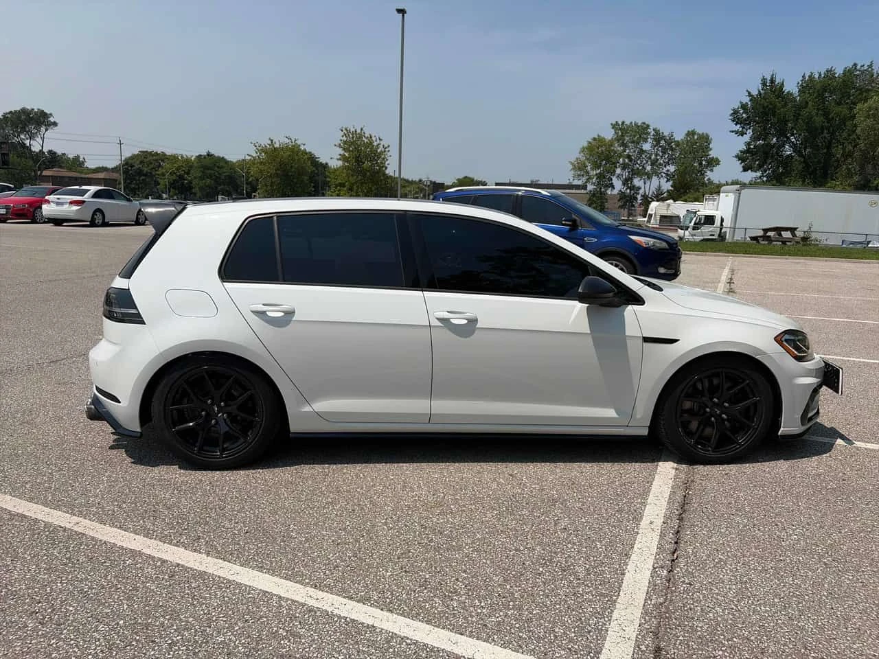VW Golf * Manual * CARFAX * БЕЗ ПЪРВОНАЧАЛНА ВНОСКА, снимка 3 - Автомобили и джипове - 55598367