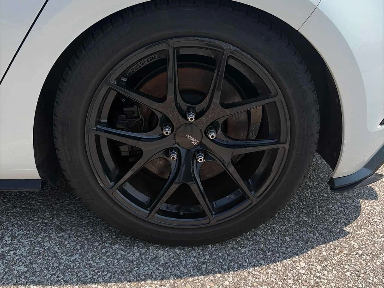 VW Golf * Manual * CARFAX * БЕЗ ПЪРВОНАЧАЛНА ВНОСКА, снимка 7 - Автомобили и джипове - 55598367