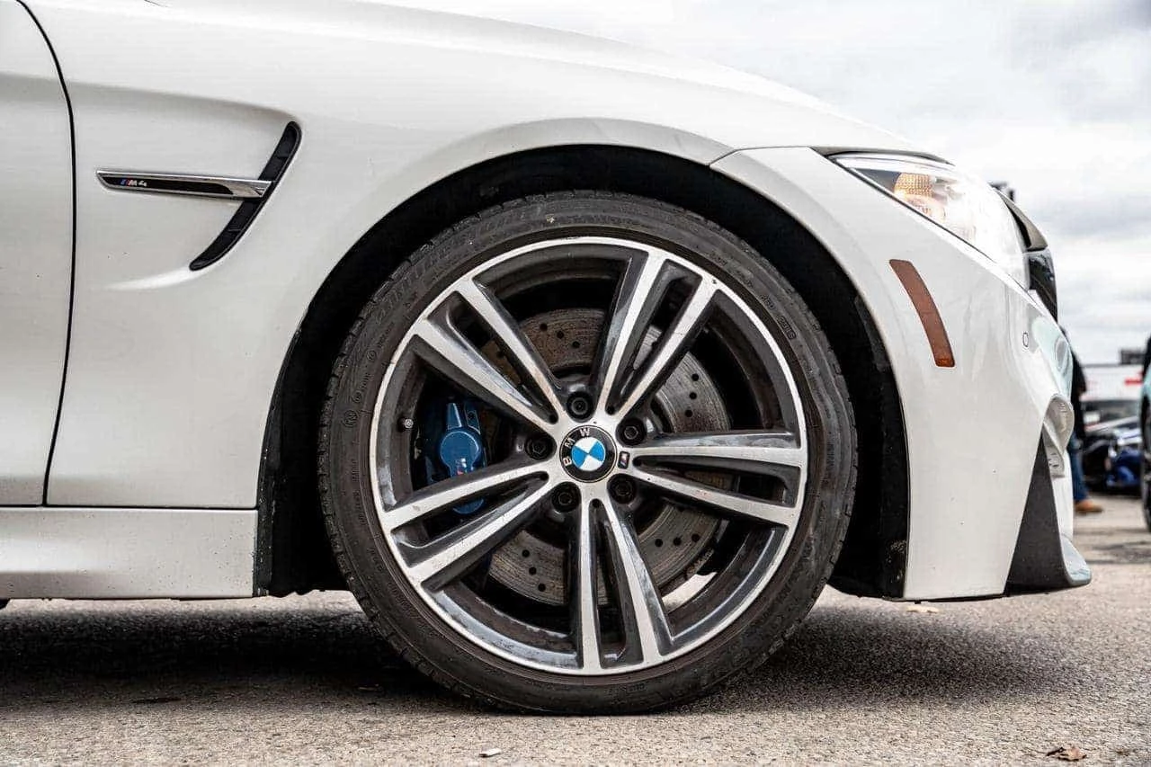 BMW M4 * S55 COUPE| CLEAN CARFAX| CARBON PKG| NAVI| S* АВ, снимка 5 - Автомобили и джипове - 56272055