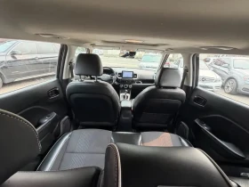 Hyundai Venue Automatic, снимка 17