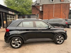 Hyundai Venue Automatic, снимка 8