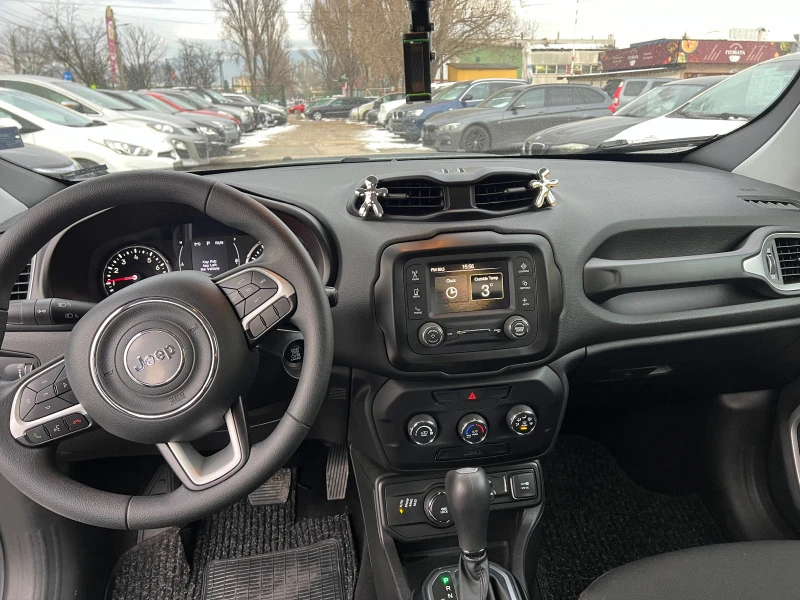 Jeep Renegade 2.4 БЕНЗИН, снимка 10 - Автомобили и джипове - 46523311