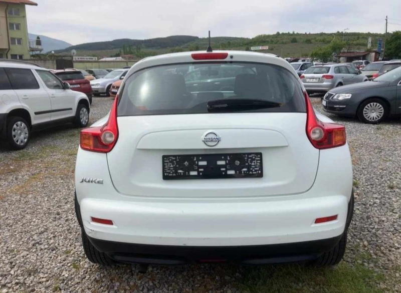 Nissan Juke, снимка 4 - Автомобили и джипове - 49065045