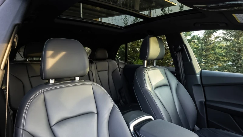 Audi Q8 50TFSI QUATTRO FULL BLACK LINE ЛИЗИНГ 100%, снимка 14 - Автомобили и джипове - 51672057