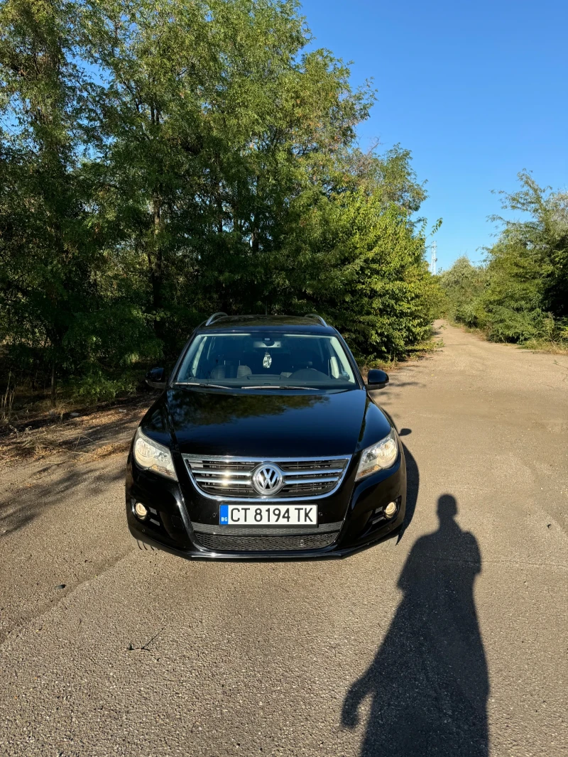 VW Tiguan 2.0TDI 4x4 AUTOMATIC, снимка 3 - Автомобили и джипове - 52659908