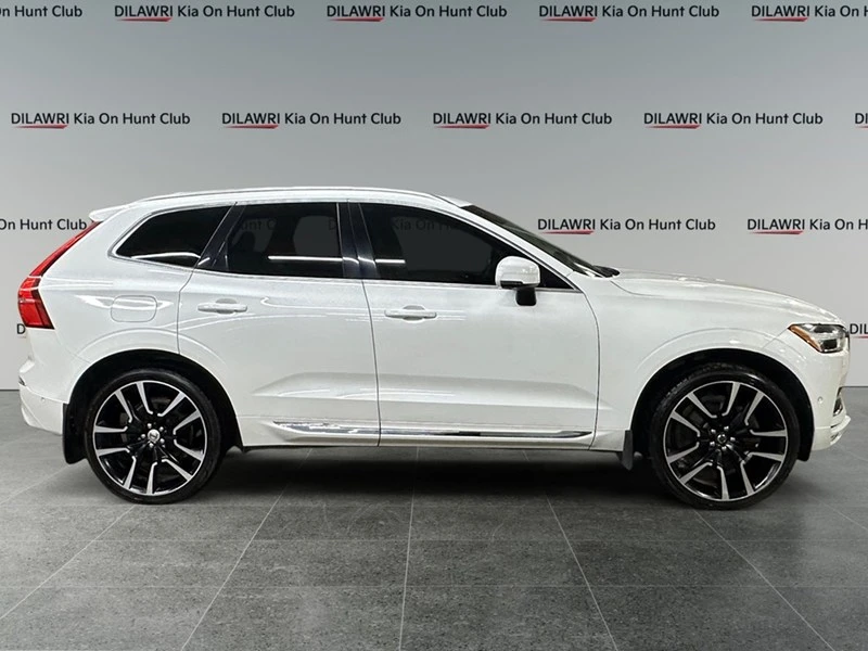 Volvo XC60 T6* INSCRIPTION* ОТ ПРЕДСТАВИТЕЛСТВО* СЕРВИЗНА, снимка 6 - Автомобили и джипове - 56310889