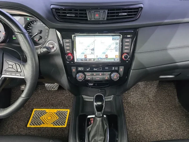 Nissan X-trail 2.5 2WD SMART, снимка 16 - Автомобили и джипове - 56357539