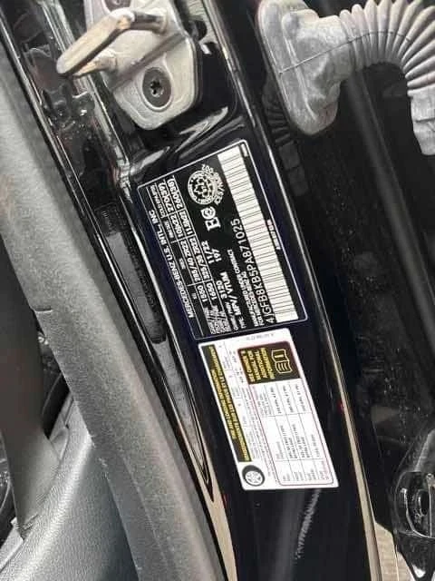 Mercedes-Benz GLE 63 S AMG, снимка 14 - Автомобили и джипове - 56700253