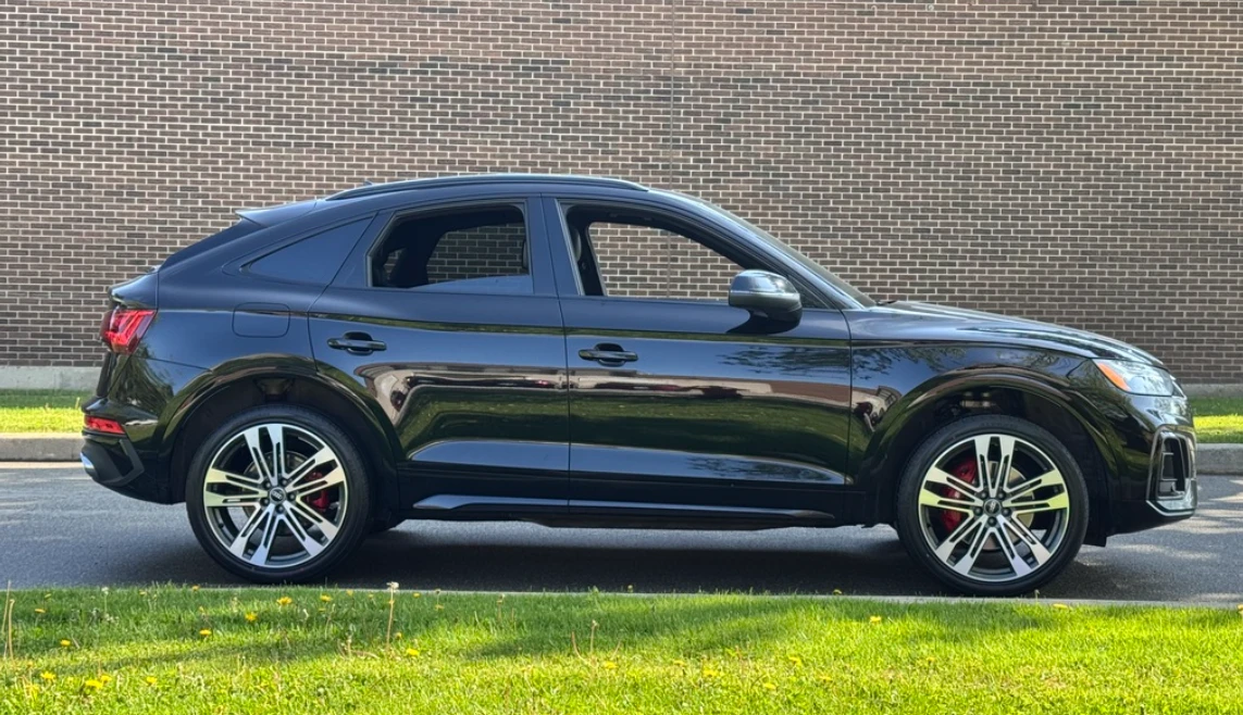 Audi SQ5 PANO* KEYLESS* BOSE* КАМЕРИ* ПОДГРЕВ*  - изображение 7