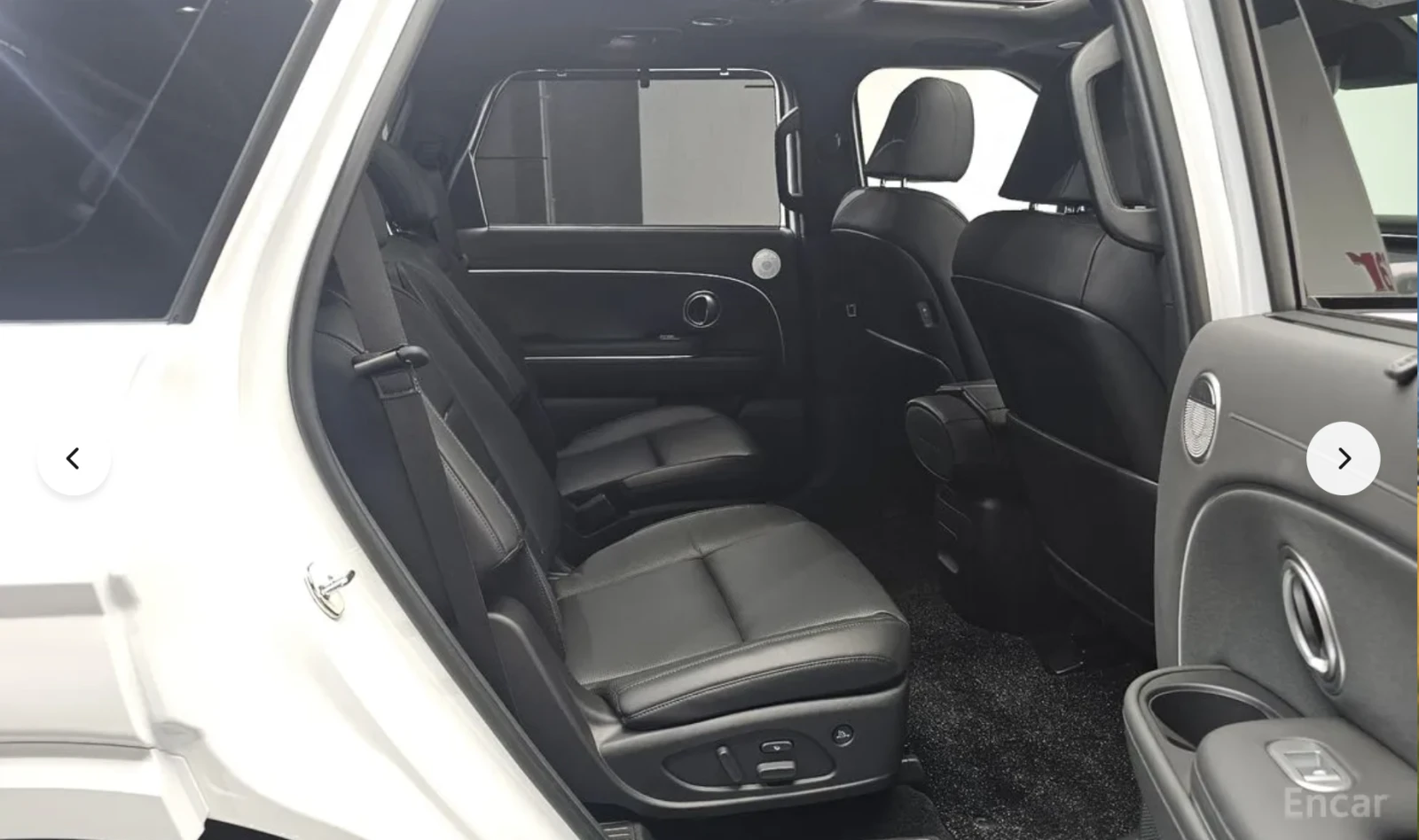 Hyundai Palisade HYBRID* CALIGRAPHY* ПОДГРЕВ* ОБДУХВАНЕ* МАСАЖ* 360, снимка 14 - Автомобили и джипове - 54161964