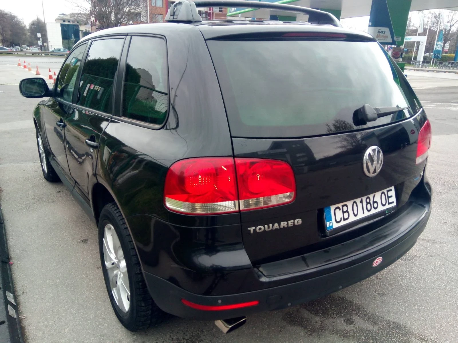 VW Touareg 3.2i* НОВ ВНОС* ОБСЛУЖЕН* ТОП СЪСТОЯНИЕ* , снимка 6 - Автомобили и джипове - 54234277
