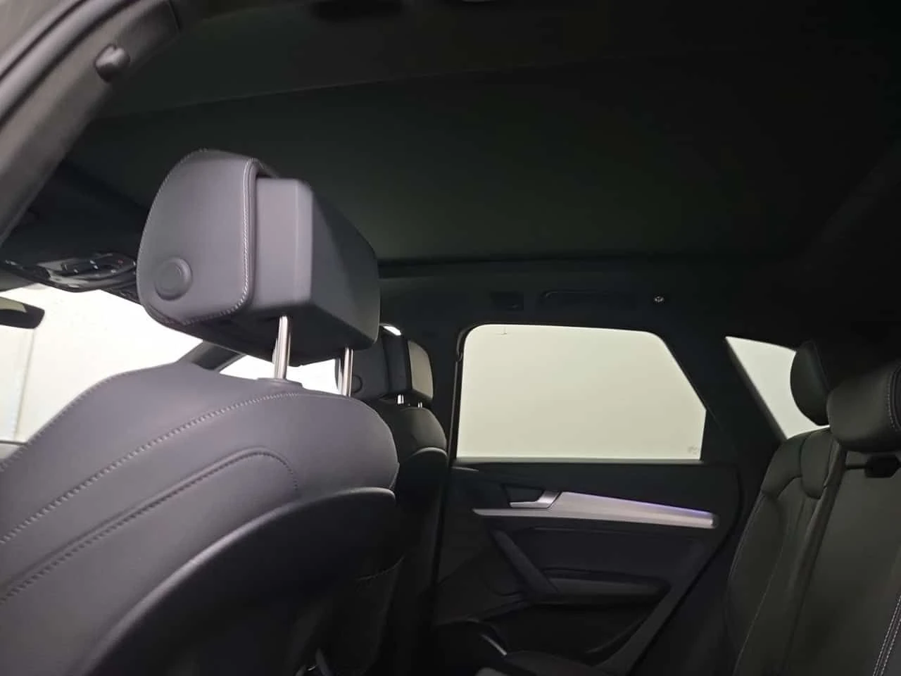 Audi Q5  | DISTRONIC | 360 |  PANO | ДВА КЛЮЧА , снимка 14 - Автомобили и джипове - 54518125