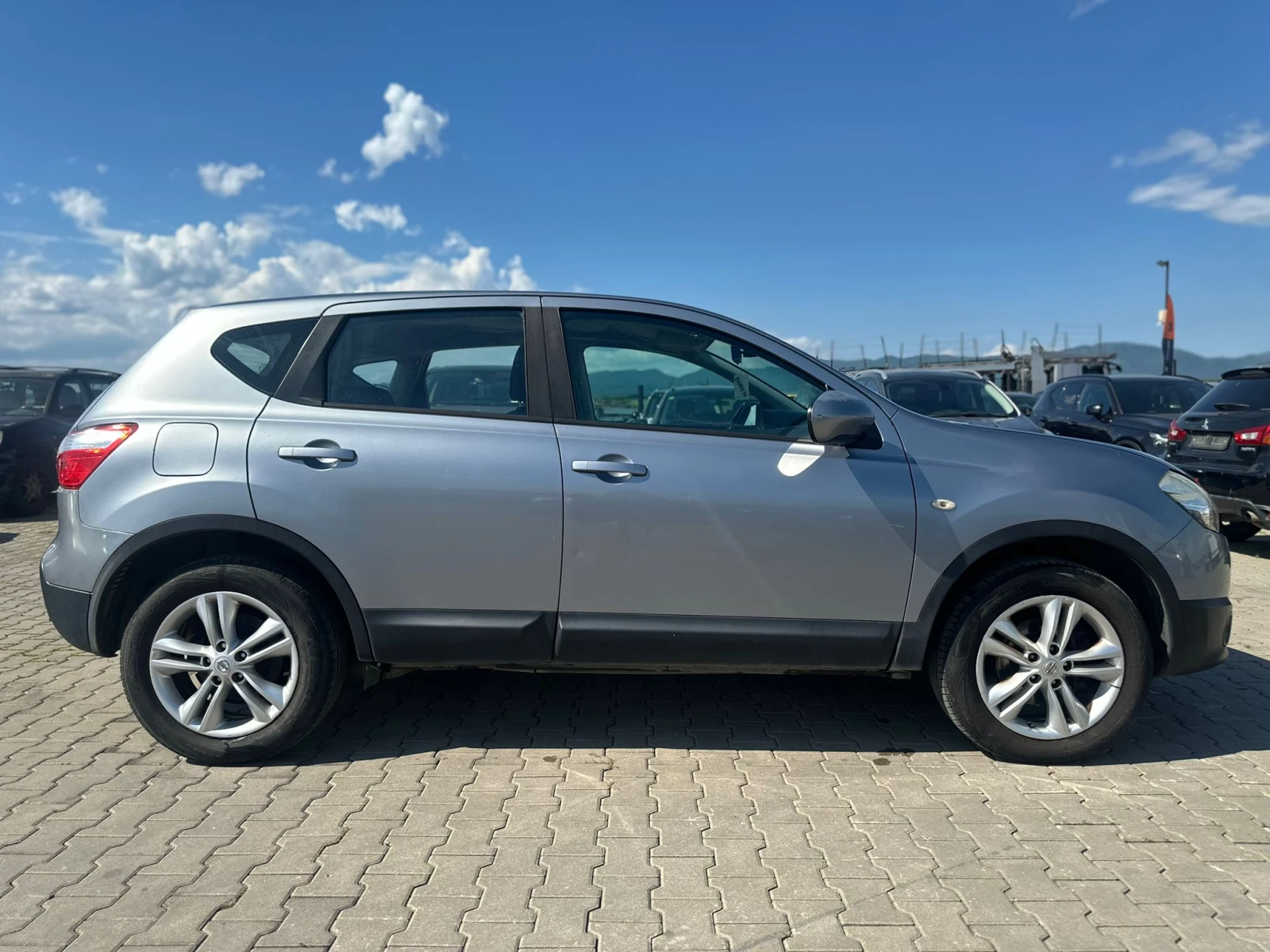 Nissan Qashqai / FACELIFT / EURO 5 / , снимка 6 - Автомобили и джипове - 54698171