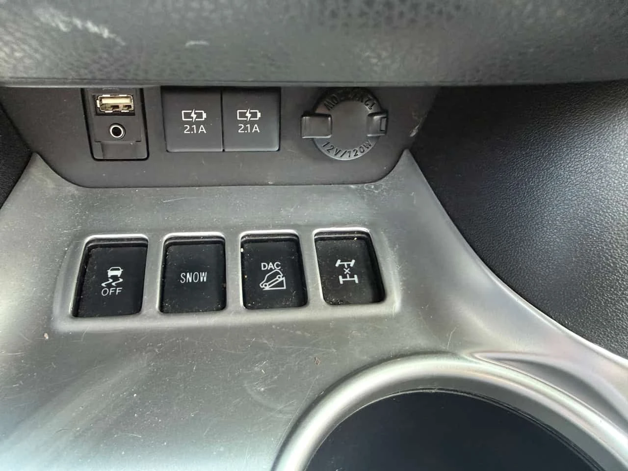 Toyota Highlander * AWD XLE * CARFAX * ��� ������������ ������ | Mobile.bg � ����������� 12