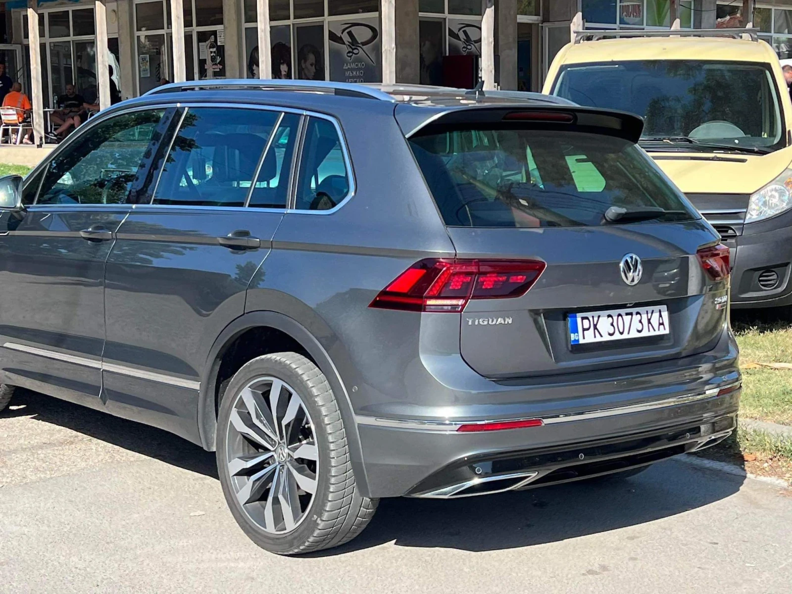 VW Tiguan, снимка 2 - Автомобили и джипове - 55816371