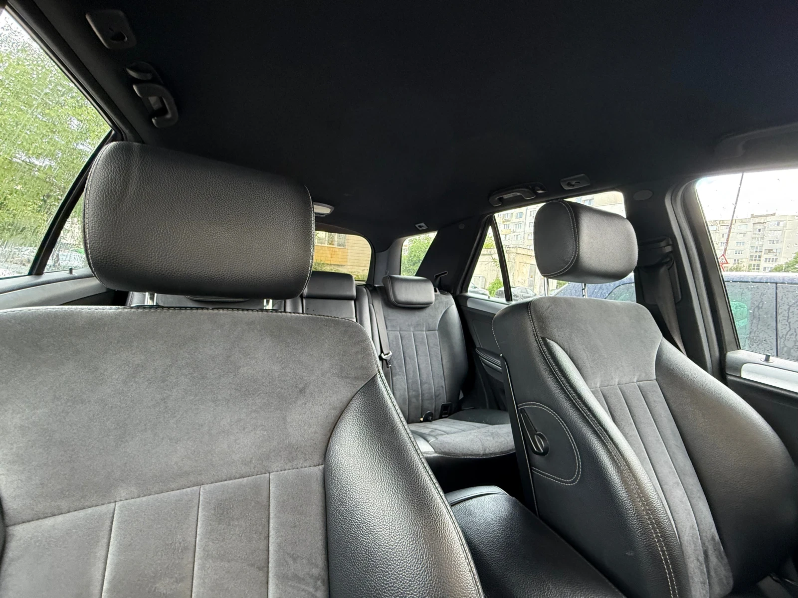 Mercedes-Benz ML 320, снимка 14 - Автомобили и джипове - 55841309