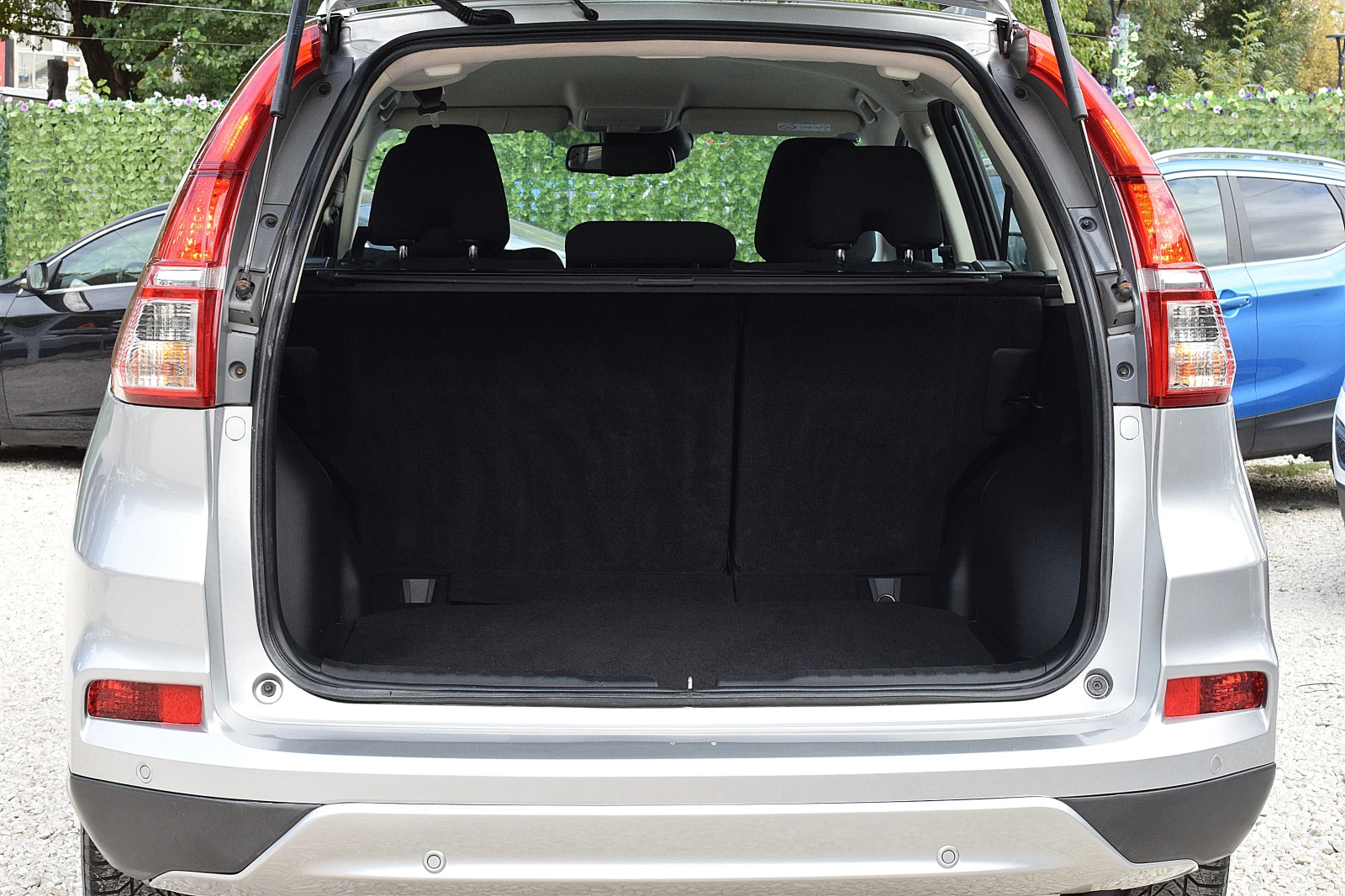Honda Cr-v 2.0ШВЕЙЦАРИЯ/4x4, снимка 5 - Автомобили и джипове - 56228312