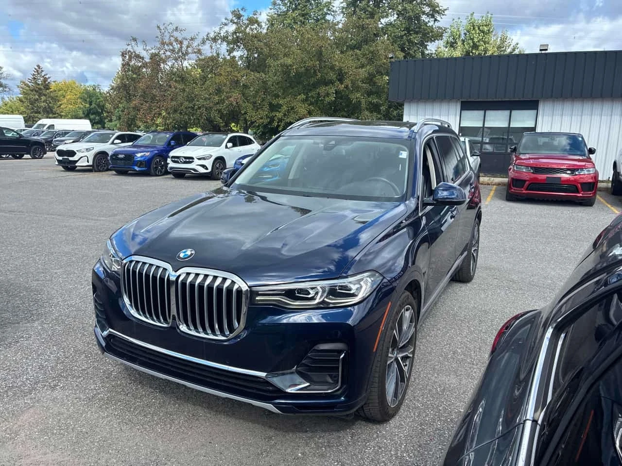 BMW X7 * xDrive40i * CARFAX * ОПЦИЯ ЗА ФИНАНСИРАНЕ