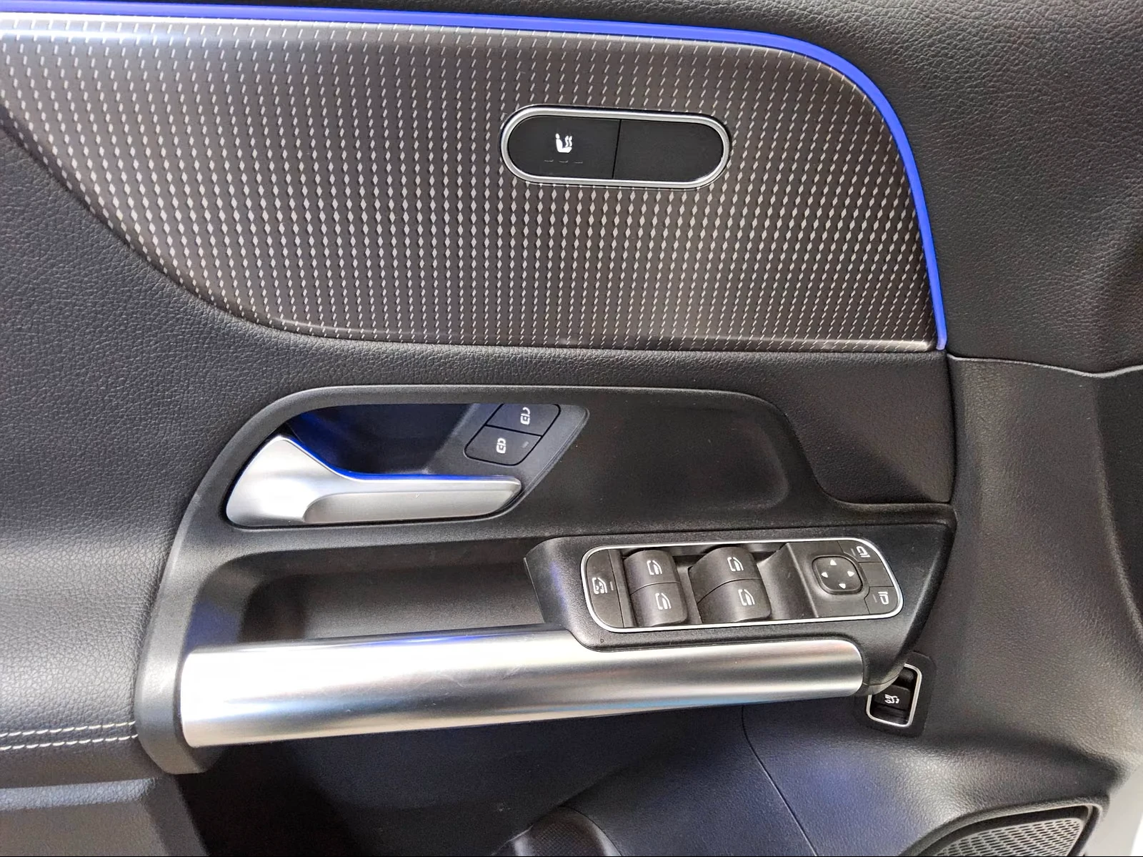 Mercedes-Benz EQA 250* CAM* LED* AMBI*  | Mobile.bg � ����������� 4