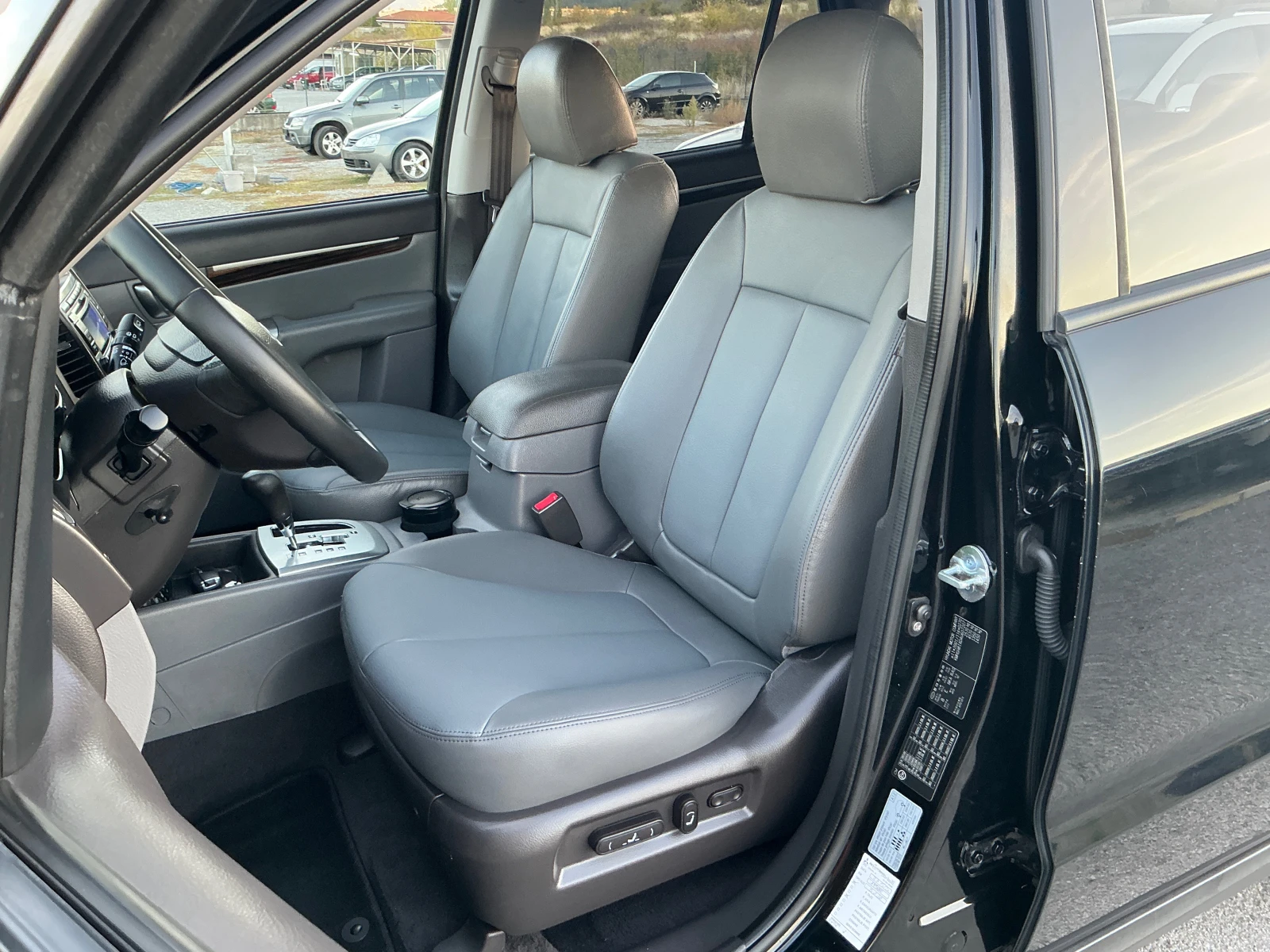 Hyundai Santa fe 2.2 CRDI, снимка 14 - Автомобили и джипове - 56584937