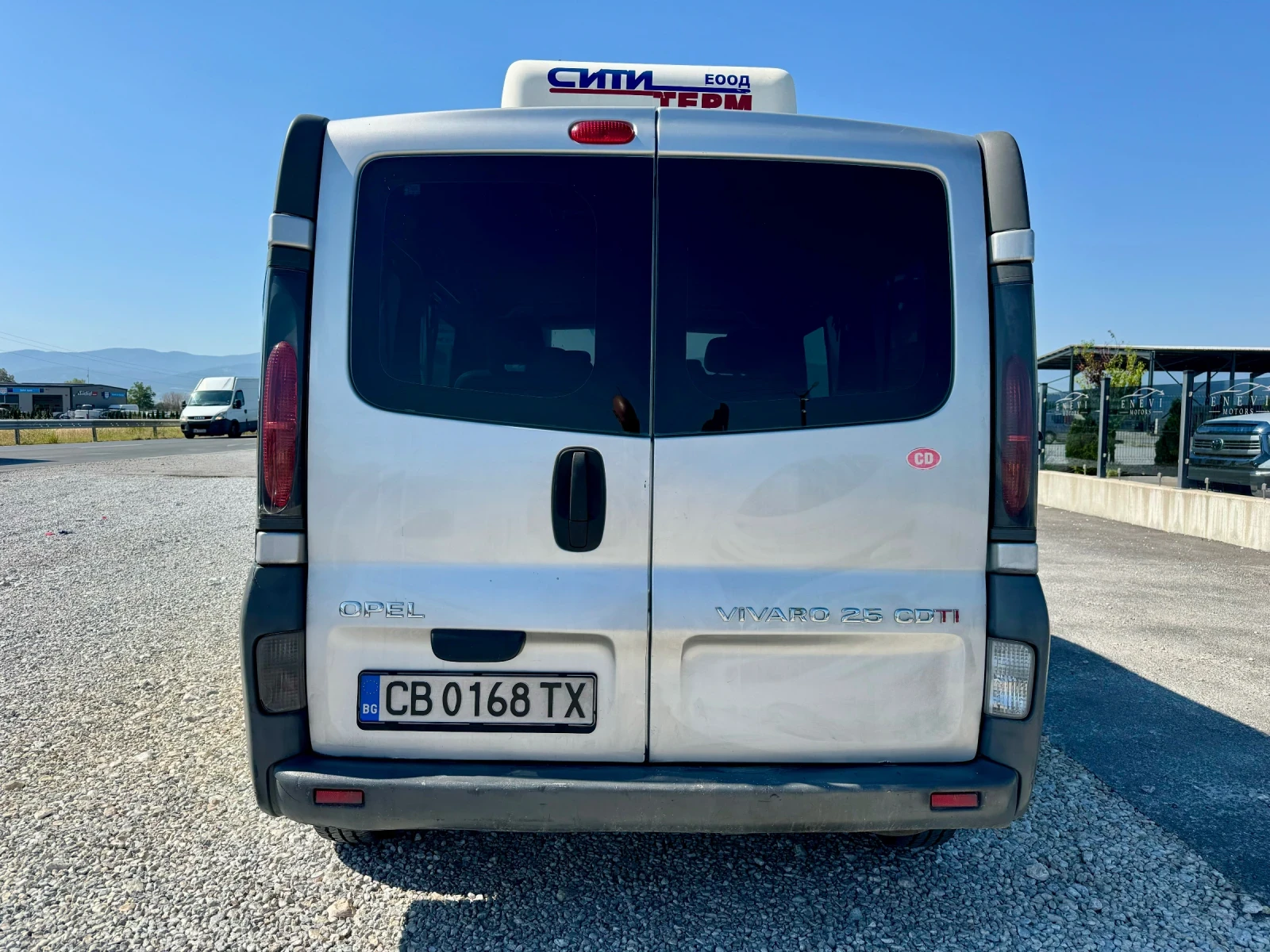 Opel Vivaro 1.9D 8+ 1 KLIMATIC - изображение 6