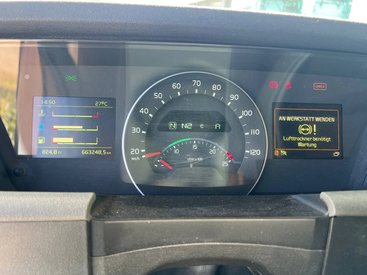 Volvo Fh 500 Борд 2.8м, снимка 10 - Камиони - 55936582