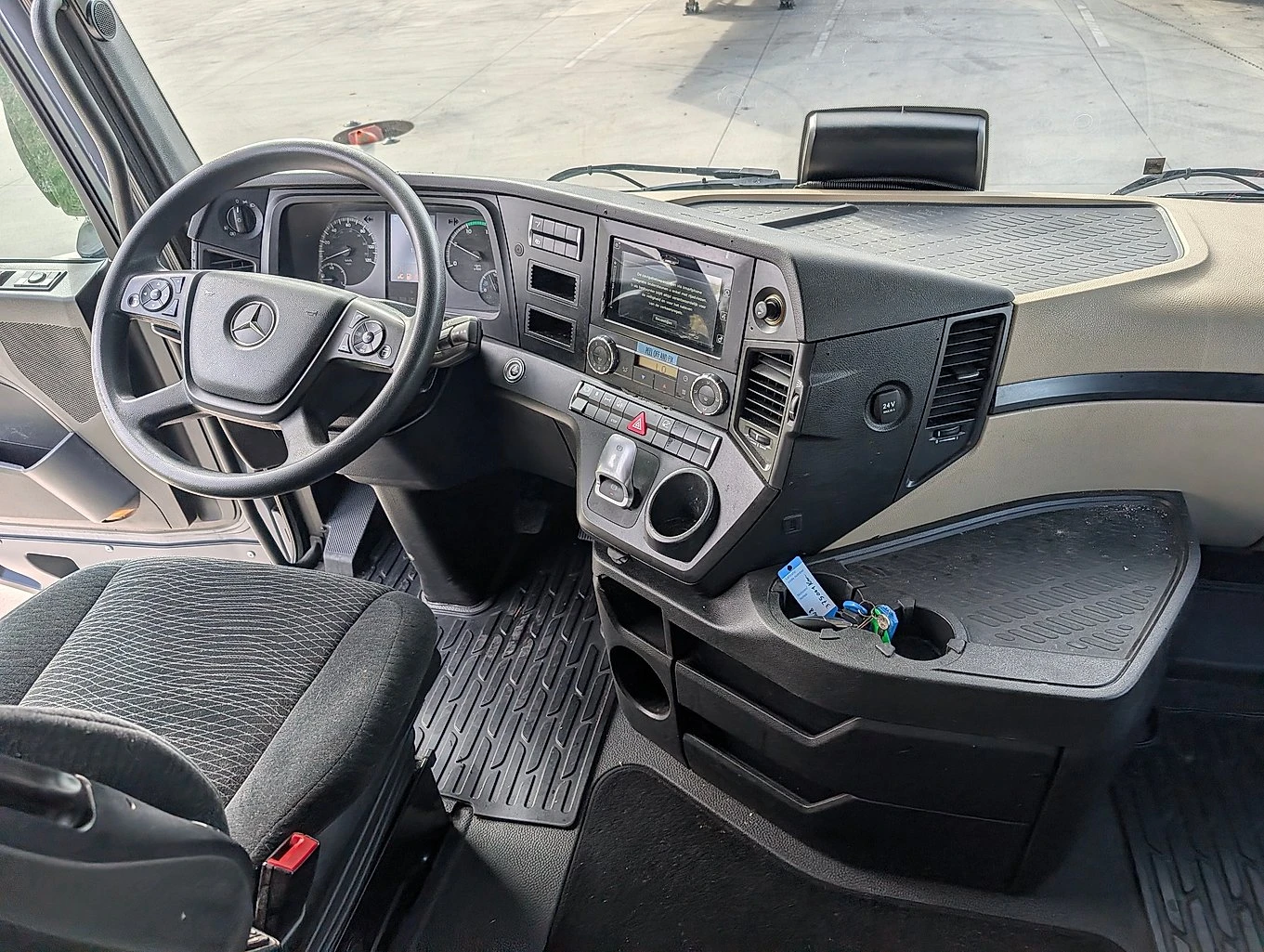 Mercedes-Benz Actros 1851 | Mobile.bg � ����������� 12