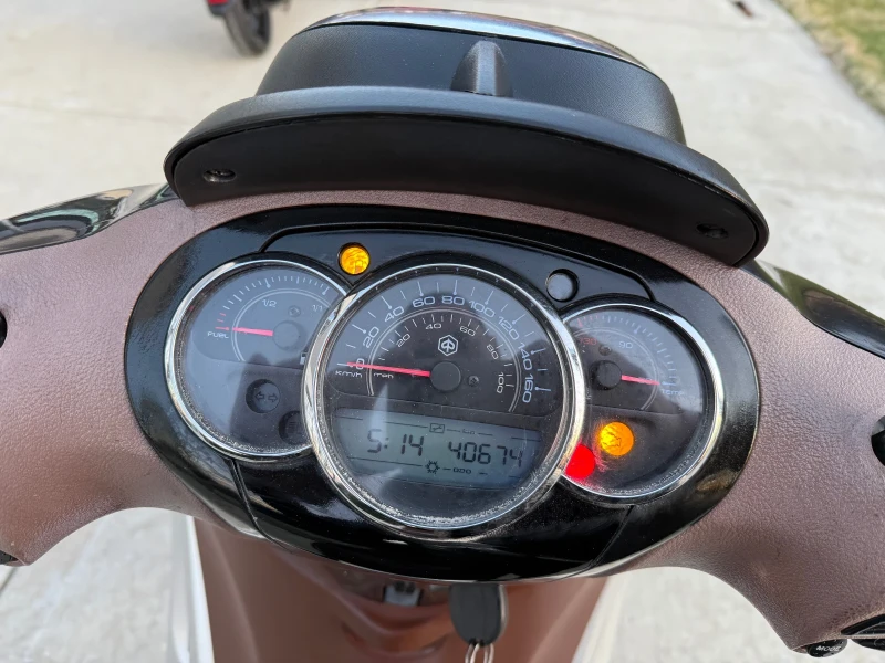 Piaggio Beverly 2013 300i 2broq, снимка 17 - Мотоциклети и мототехника - 52803748