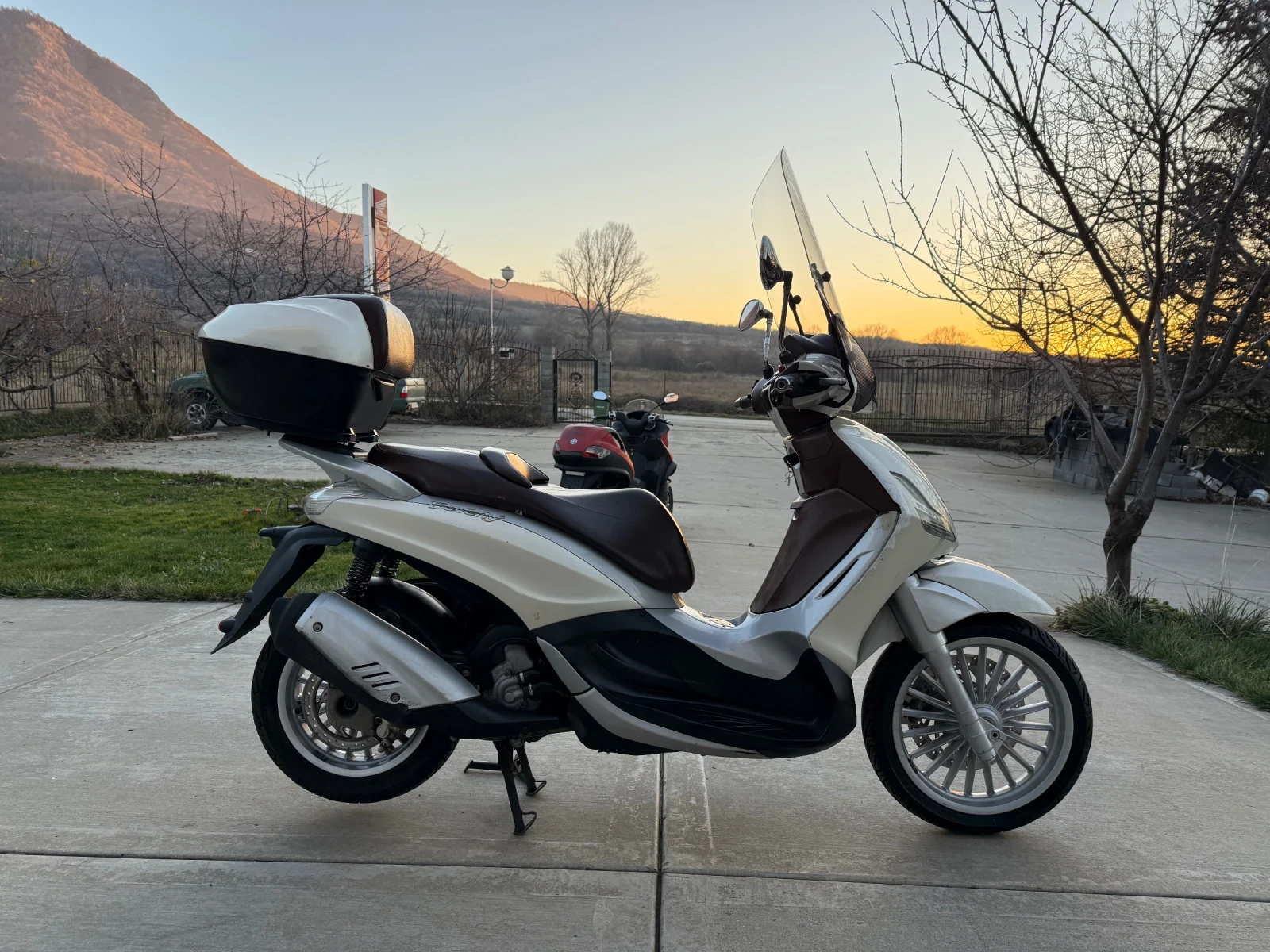 Piaggio Beverly 2013 300i | Mobile.bg � ����������� 5