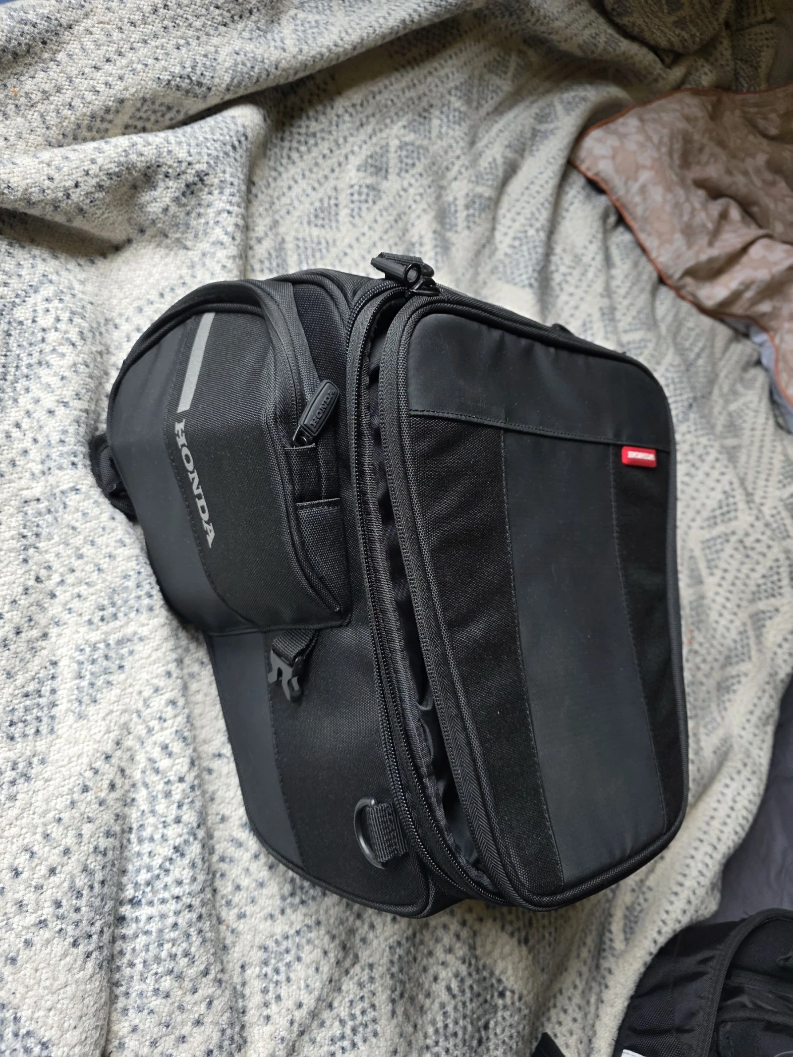 Honda Cbr 650R, снимка 13 - Мотоциклети и мототехника - 53939524