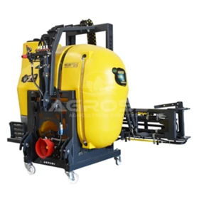 Пръскачка Друга марка 1200л. Крила 18 м., снимка 5