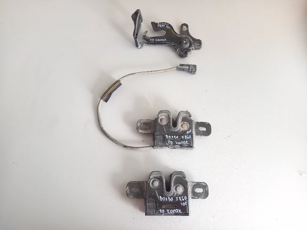 Брава преден капак Волво ХЦ60