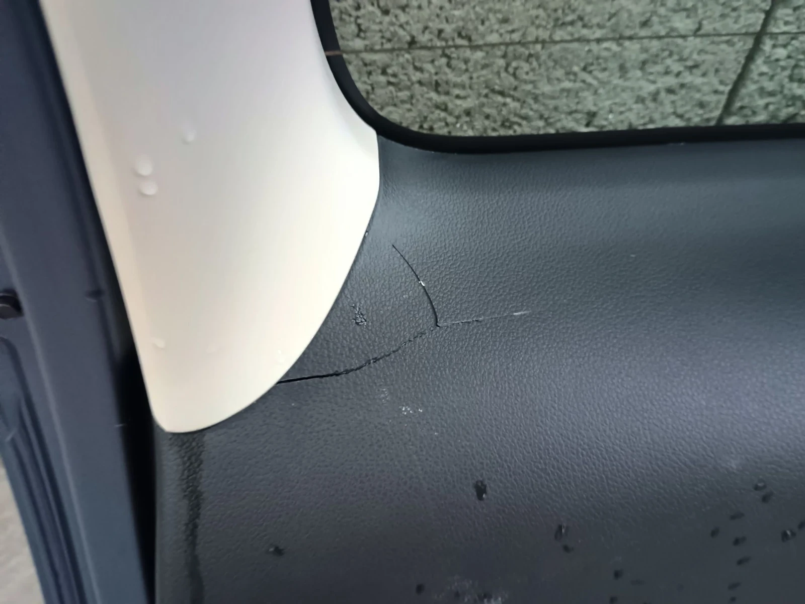   2012-1215 4 | Mobile.bg   7