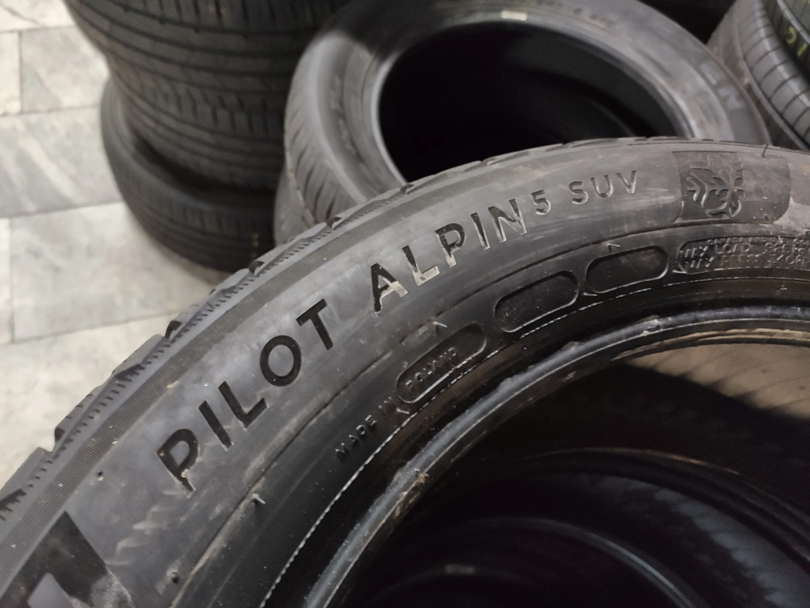  235/55R19 | Mobile.bg   8